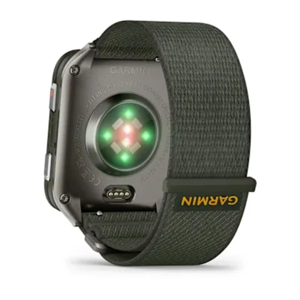 Garmin Venu&reg; X1 i&scaron;manusis sportinis laikrodis (samanų spalvos)