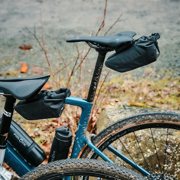 Saddle bag Fidlock PINCLIP M + saddle base
