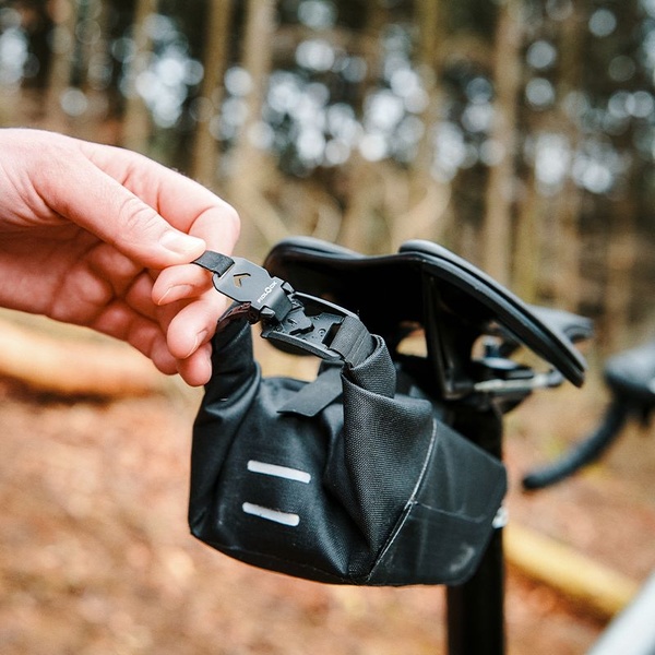 Saddle bag Fidlock PINCLIP S + saddle base