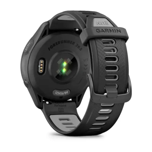 Garmin Forerunner 265 i&scaron;manusis sportinis laikrodis (Juodos spalvos)