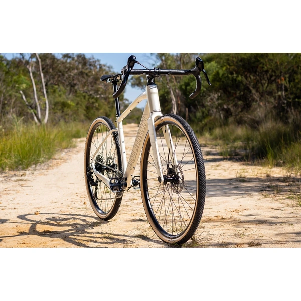Bicycle 28  POLYGON Gravel TAMBORA G4 WHITE 